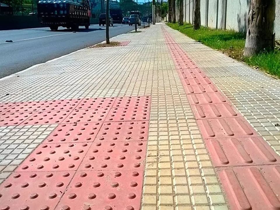 Piso Tátil Alerta