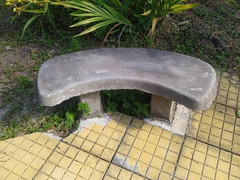 Banco Curvo